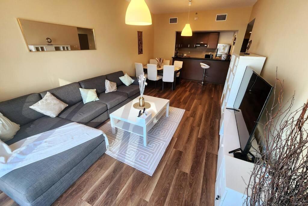 Cozy 1br In Gate Tower Appartement Abou Dabi