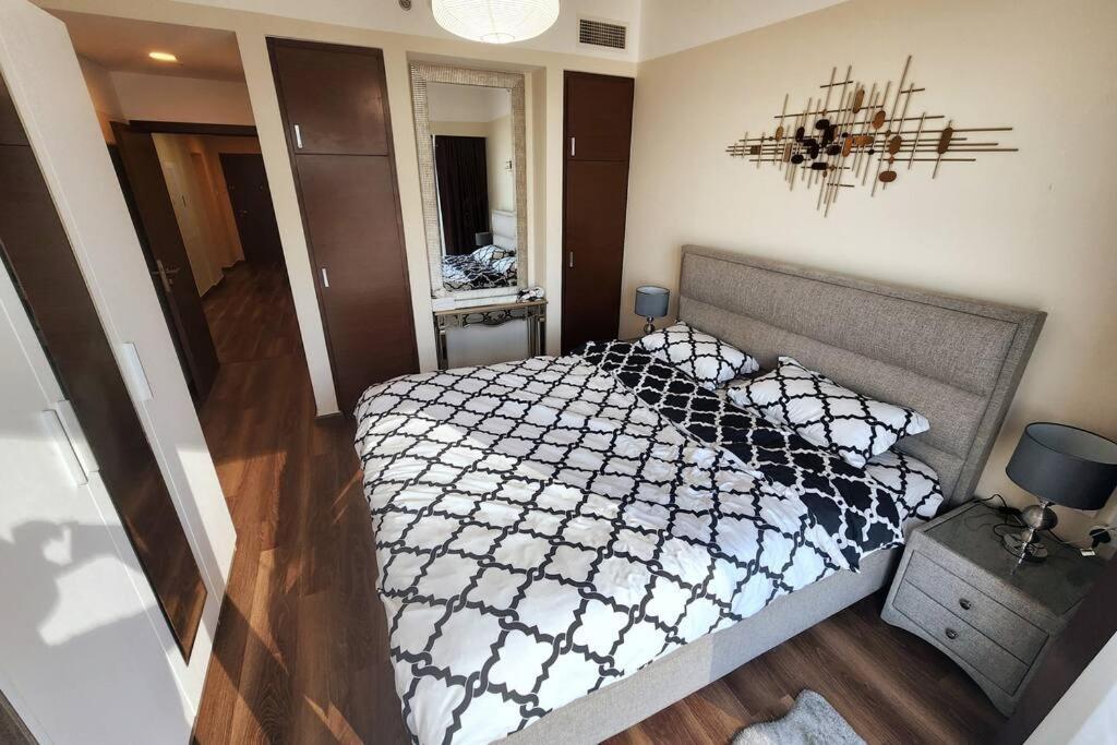 Cozy 1br In Gate Tower Appartement Abou Dabi